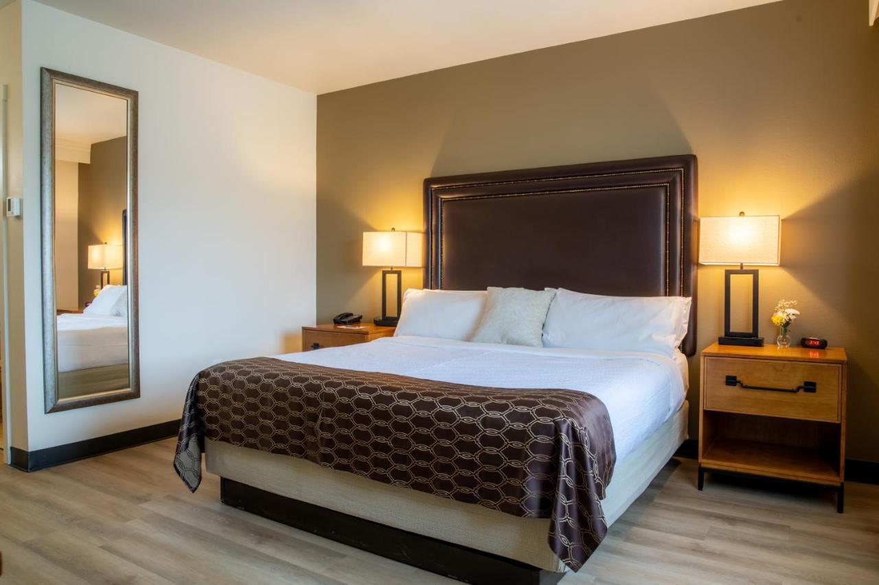 Running Y Ranch Golf & Spa Resort Кламат Фолс Екстериор снимка